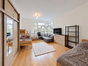 Prodej bytu 2+1, Poděbrady, Československé armády, 63 m2