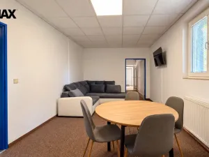 Pronájem výrobních prostor, Hradec Králové - Kukleny, Pražská třída, 280 m2