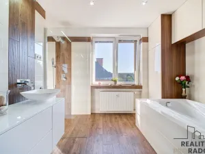 Prodej bytu 2+kk, Ostrava, Vrázova, 79 m2
