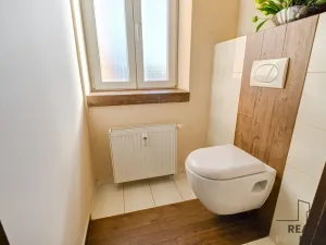 Prodej bytu 2+kk, Ostrava, Vrázova, 79 m2