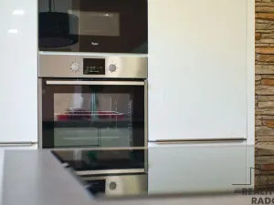 Prodej bytu 2+kk, Ostrava, Vrázova, 79 m2