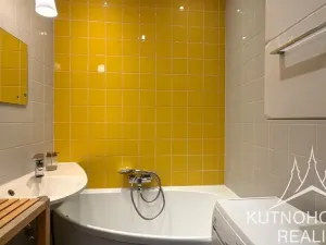 Pronájem bytu 2+1, Praha - Žižkov, Spojovací, 49 m2