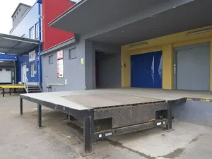 Pronájem skladu, Praha - Horní Počernice, Ve žlíbku, 903 m2