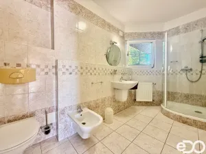 Pronájem bytu 2+1, Praha, Granátová, 70 m2