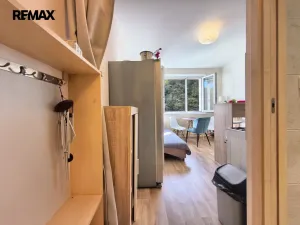 Prodej bytu 1+1, Loket, Sportovní, 36 m2