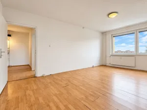 Prodej bytu 4+1, Jirkov, Na Borku, 76 m2