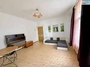 Prodej bytu 1+1, Karlovy Vary, Krále Jiřího, 40 m2