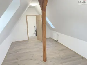 Pronájem bytu 2+kk, Most, Hollarova, 65 m2