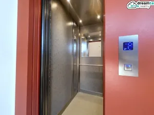 Prodej bytu 3+1, Rožnov pod Radhoštěm, 61 m2