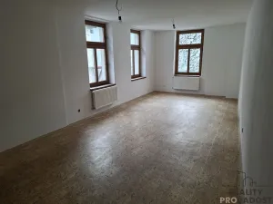 Pronájem bytu 2+1, Kladno, T. G. Masaryka, 77 m2