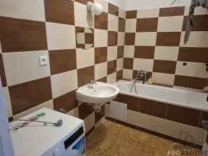 Pronájem bytu 2+1, Kladno, T. G. Masaryka, 77 m2
