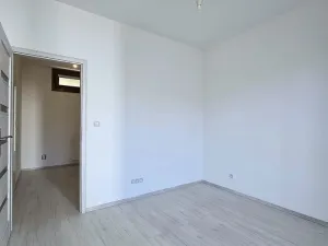 Pronájem bytu 3+kk, Týnec nad Sázavou - Brodce, Na Kněžině, 65 m2