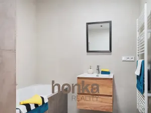Prodej bytu 3+1, Praha - Holešovice, Janovského, 110 m2