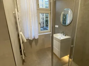 Pronájem bytu 2+kk, Praha, Ladova, 40 m2