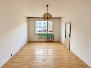 Prodej bytu 2+1, Krupka - Maršov, Karla Čapka, 63 m2