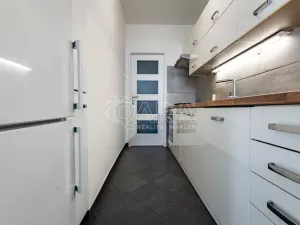 Prodej bytu 3+kk, Praha - Bohnice, Štětínská, 71 m2