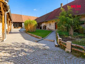 Prodej rodinného domu, Nové Hrady - Byňov, 370 m2