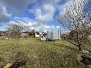 Pronájem zahrady, Pardubice - Nové Jesenčany, Na Záboří, 302 m2