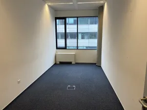 Pronájem kanceláře, Praha - Prosek, Prosecká, 302 m2