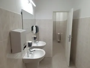 Pronájem kanceláře, Znojmo, náměstí Svobody, 45 m2