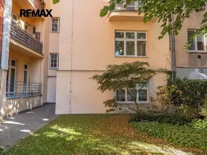 Prodej bytu 2+kk, Praha - Podolí, Doudova, 50 m2