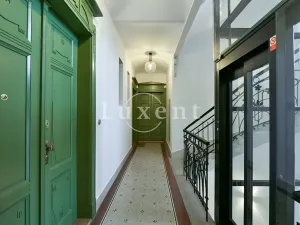 Pronájem bytu 3+kk, Praha - Vinohrady, náměstí Jiřího z Poděbrad, 137 m2