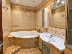 Prodej bytu 2+1, Praha - Letňany, Chlebovická, 64 m2
