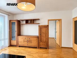 Pronájem bytu 2+kk, Praha - Hostivař, Pražská, 54 m2
