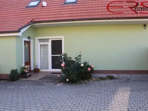 Prodej rodinného domu, Kostelní Hlavno, 270 m2