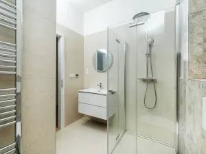 Prodej bytu 2+kk, Praha - Vinohrady, Bělehradská, 45 m2