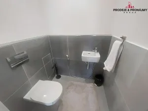 Prodej bytu 4+kk, Praha - Dolní Měcholupy, Kardausova, 103 m2