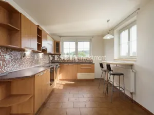 Prodej rodinného domu, Křtěnov, 200 m2