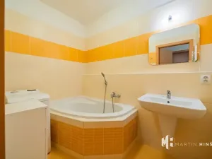 Pronájem bytu 3+kk, Praha - Čakovice, Bermanova, 72 m2