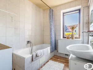 Prodej rodinného domu, Doksy, Valdštejnská, 165 m2
