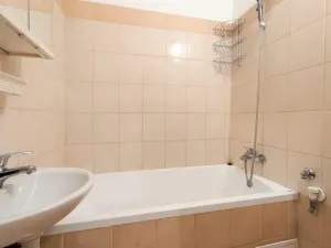 Prodej bytu 2+1, Přerov - Přerov I-Město, Optiky, 48 m2
