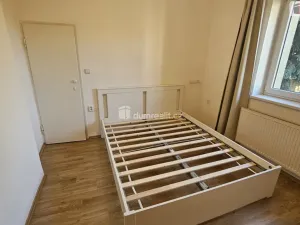 Pronájem bytu 2+kk, Praha - Libeň, Na stráži, 37 m2