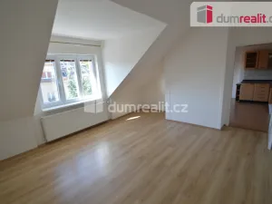 Pronájem bytu 1+1, Praha - Liboc, Nová Šárka, 43 m2