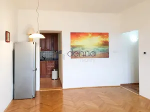Prodej bytu 2+kk, Praha, Heydukova, 49 m2