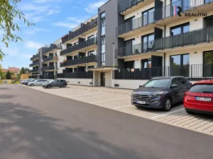 Pronájem bytu 1+kk, Kladno - Dubí, Ke křížku, 36 m2