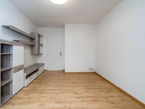 Prodej bytu 3+1, Praha - Střížkov, Varnsdorfská, 55 m2