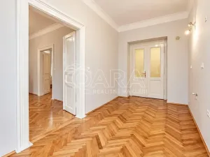 Pronájem bytu 3+1, Praha - Smíchov, Kořenského, 108 m2