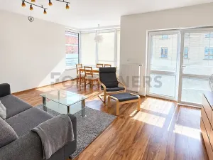 Pronájem bytu 2+kk, Plzeň, Veverkova, 66 m2