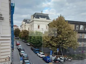 Pronájem bytu 1+kk, Praha, Kamenická, 25 m2