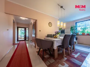 Prodej rodinného domu, Psáry - Dolní Jirčany, U Studny, 275 m2