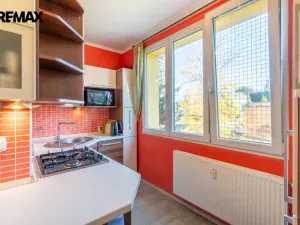 Prodej bytu 2+1, Praha - Kamýk, Olbramovická, 62 m2