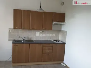 Pronájem bytu 1+kk, Praha - Hostivař, Pražská, 27 m2