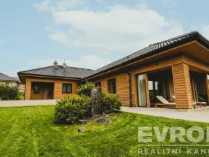 Prodej rodinného domu, Neveklov - Nebřich, 378 m2