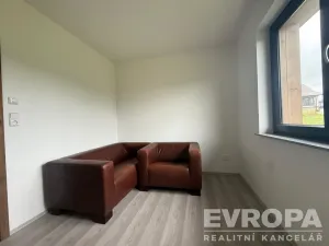 Prodej rodinného domu, Neveklov - Nebřich, 378 m2