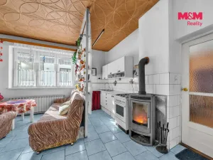 Prodej rodinného domu, Úsobí, 678 m2