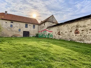Prodej rodinného domu, Kozly, 712 m2